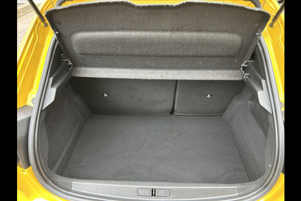 Peugeot 208 1.2 100pk Pack Navi, CarPlay, PDC, LM-velgen