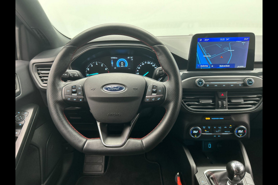 Ford FOCUS Wagon 1.0 EcoBoost ST Line Business | Origineel Nederlands | Carplay | Camera | Navigatie | Climate-control | Cruise |