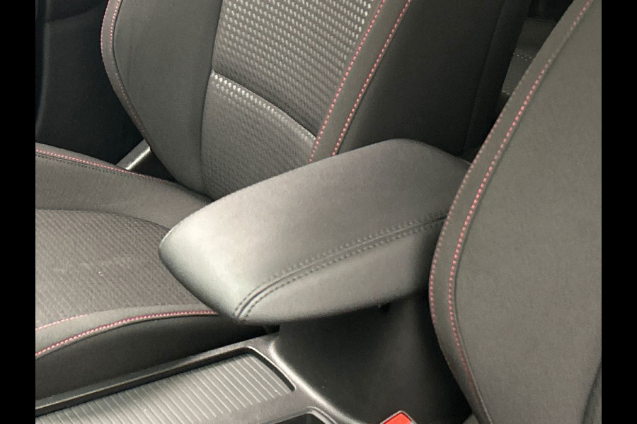 Ford FOCUS Wagon 1.0 EcoBoost ST Line Business | Origineel Nederlands | Carplay | Camera | Navigatie | Climate-control | Cruise |