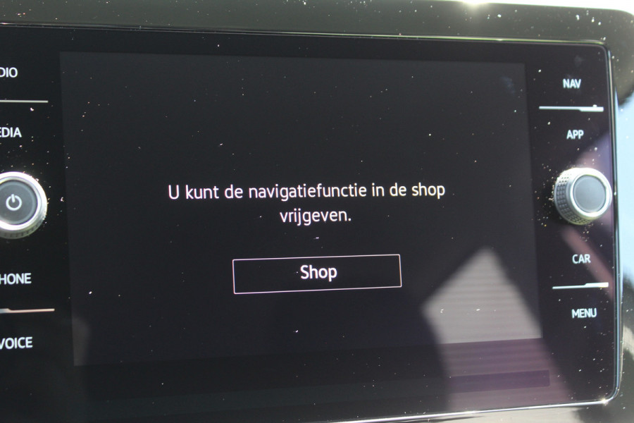 Volkswagen T-Cross 1.0 TSI Life Edition Automaat | Parkeersensoren | Adaptieve Cruise Control