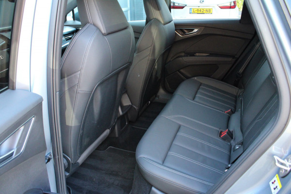 Audi Q4 e-tron 45 quattro S edition 82 kWh/S-Line/pano/leder