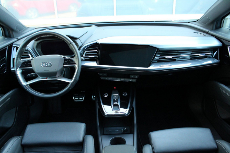 Audi Q4 e-tron 45 quattro S edition 82 kWh/S-Line/pano/leder