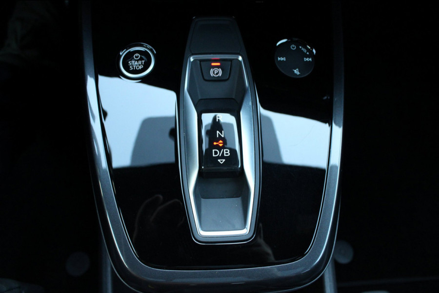 Audi Q4 e-tron 45 quattro S edition 82 kWh/S-Line/pano/leder