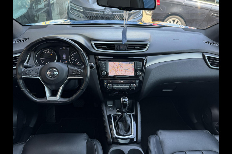 Nissan QASHQAI 1.3 DIG-T Tekna + NL-AUTO | LEDER | PANODAK | TREKHAAK