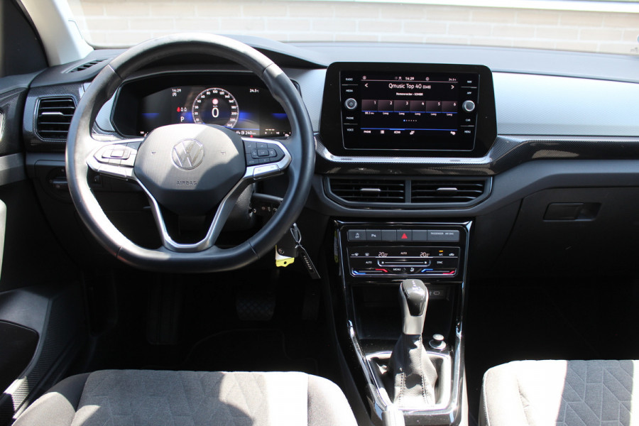 Volkswagen T-Cross 1.0 TSI Life Edition Automaat | Parkeersensoren | Adaptieve Cruise Control