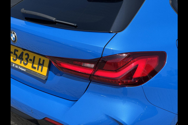 BMW 1-serie 118i High Executive Edition NL-AUTO | M-PAKKET | LEDER | SFEER VERLICHTING