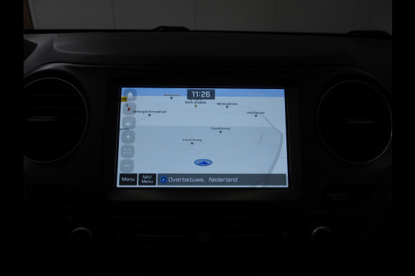 Hyundai i10 1.0i Comfort Smart Pack NAVI/AIRCO/CRUISE/PDC!