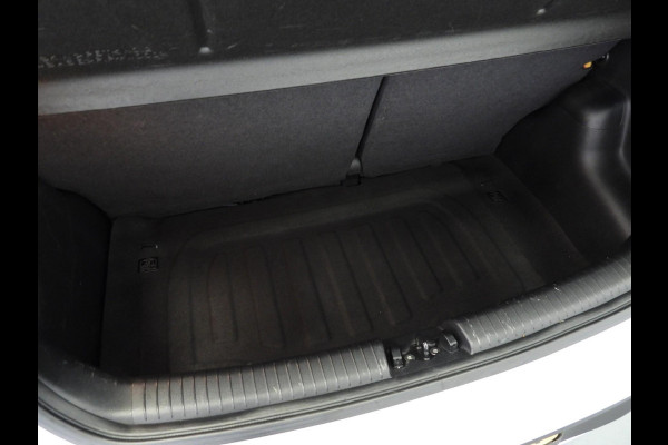 Hyundai i10 1.0i Comfort Smart Pack NAVI/AIRCO/CRUISE/PDC!