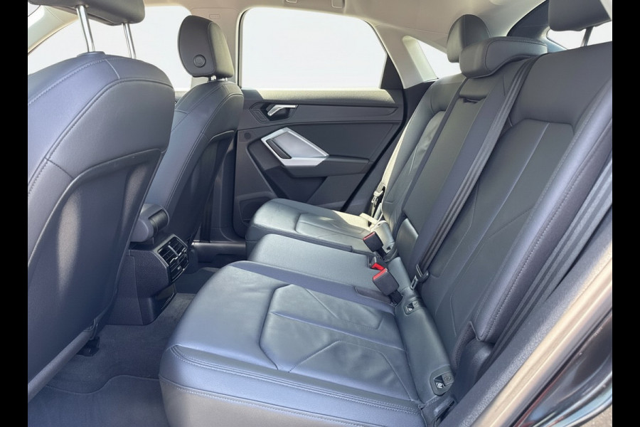 Audi Q3 Sportback 45 TFSI e 245PK BUSINESS EDITION PHEV LEDER/NAVICAMERA/CARPLAY/ELEKTR.KLEP