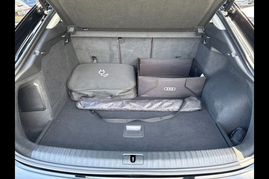 Audi Q3 Sportback 45 TFSI e 245PK BUSINESS EDITION PHEV LEDER/NAVICAMERA/CARPLAY/ELEKTR.KLEP
