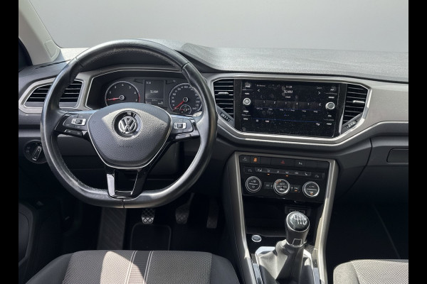 Volkswagen T-Roc TSI 115PK STYLE BUSINESS CAMERA/CARPLAY/STUURVERW./ELEKTR.KLEP