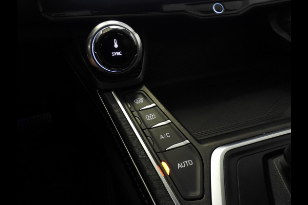 Lynk & Co 01 1.5 PHEV BlackLine NAVI/360CAM/SCHUIFDAK/LED/20"LMV!