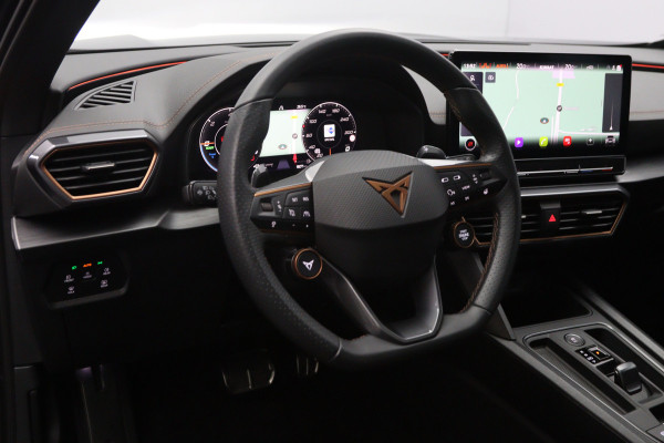 CUPRA Formentor 1.4 e-Hybrid VZ 245 PK Black Edition PHEV, Panoramadak, Alcantara, Trekhaak, 360 Camera