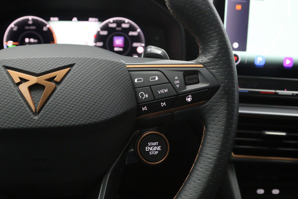 CUPRA Formentor 1.4 e-Hybrid VZ 245 PK Black Edition PHEV, Panoramadak, Alcantara, Trekhaak, 360 Camera