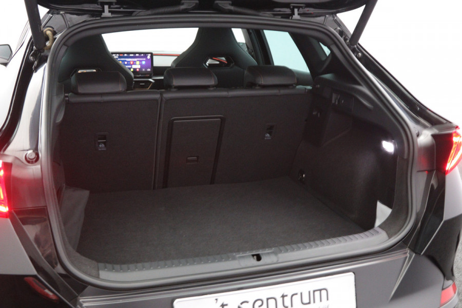 CUPRA Formentor 1.4 e-Hybrid VZ 245 PK Black Edition PHEV, Panoramadak, Alcantara, Trekhaak, 360 Camera