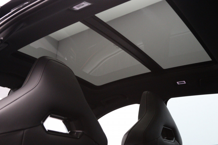 CUPRA Formentor 1.4 e-Hybrid VZ 245 PK Black Edition PHEV, Panoramadak, Alcantara, Trekhaak, 360 Camera