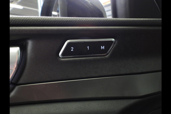 Lynk & Co 01 1.5 PHEV BlackLine NAVI/360CAM/SCHUIFDAK/LED/20"LMV!