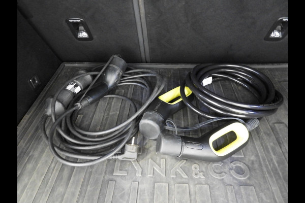 Lynk & Co 01 1.5 PHEV BlackLine NAVI/360CAM/SCHUIFDAK/LED/20"LMV!