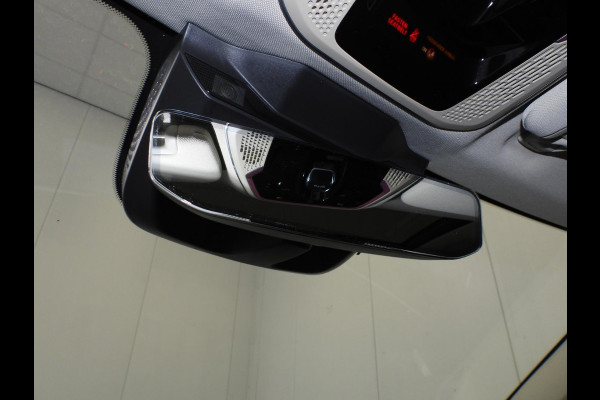 Lynk & Co 01 1.5 PHEV Plug-In NAVI/360CAM/SCHUIFDAK/LED/20"LMV!