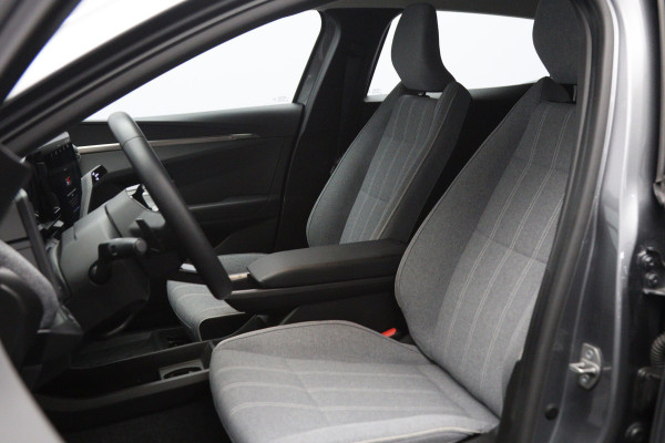 Renault Mégane E-Tech EV60 Optimum Charge Equilibre 60 KWH 218 PK, Climate Control, Camera, LED