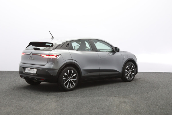 Renault Mégane E-Tech EV60 Optimum Charge Equilibre 60 KWH 218 PK, Climate Control, Camera, LED