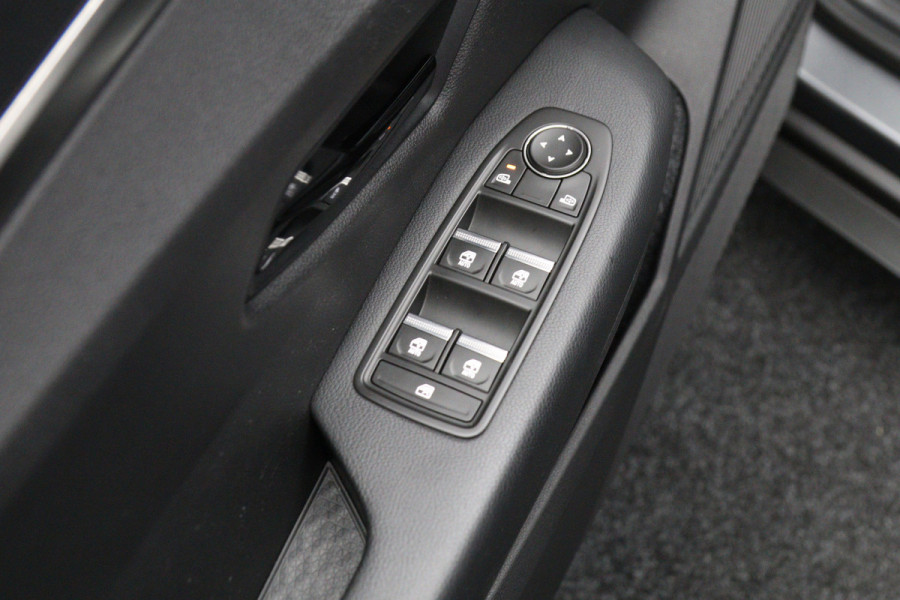 Renault Mégane E-Tech EV60 Optimum Charge Equilibre 60 KWH 218 PK, Climate Control, Camera, LED