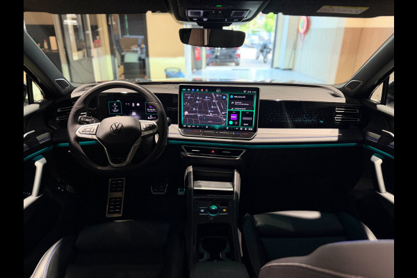 Volkswagen Tiguan 1.5 eTSI R-Line Edition |Pano|Memory|Matrix|HUD|360|Massage|