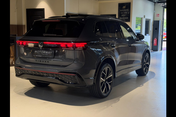 Volkswagen Tiguan 1.5 eTSI R-Line Edition |Pano|Memory|Matrix|HUD|360|Massage|