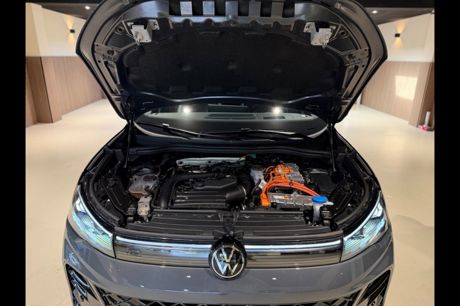 Volkswagen Tiguan 1.5 eTSI R-Line Edition |Pano|Memory|Matrix|HUD|360|Massage|