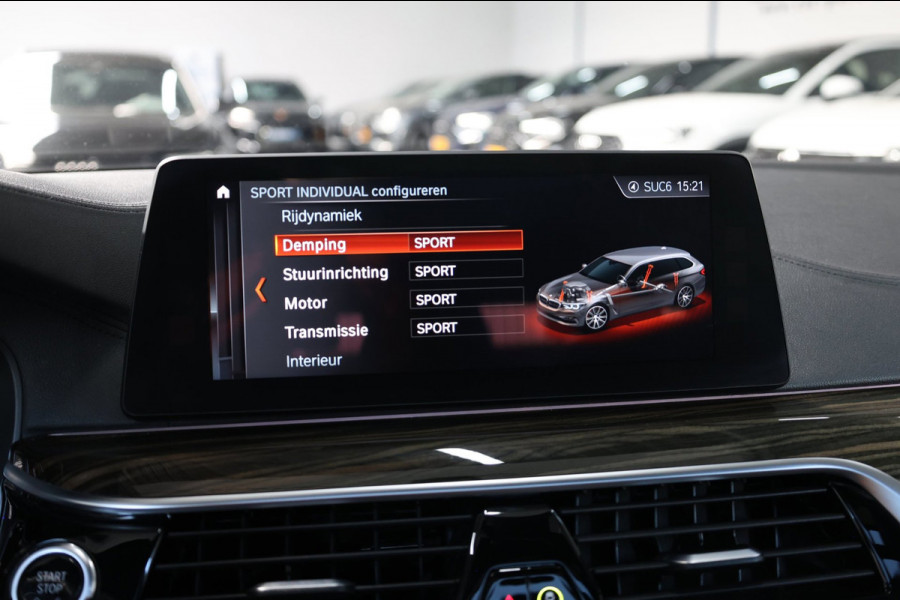 BMW 5 Serie Touring 540i xDrive M-Sport LED/VIRTUAL/SFEER/PANO/LEER+S.VERWARMING+MEMORY/20" LMV/360/ACC/ECC/12 MND GARANTIE!