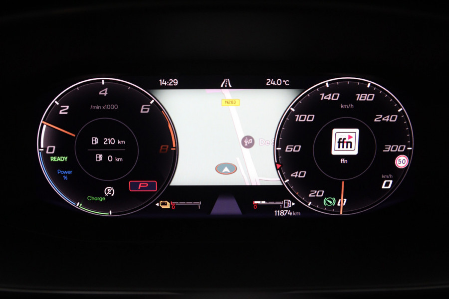 CUPRA Formentor 1.4 e-Hybrid 245 PK VZ Performance, Trekhaak, Panoramadak, Kuipstoelen, LED