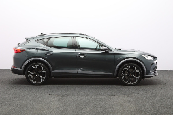 CUPRA Formentor 1.4 e-Hybrid 245 PK VZ Performance, Trekhaak, Panoramadak, Kuipstoelen, LED