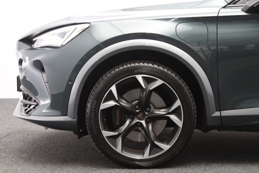 CUPRA Formentor 1.4 e-Hybrid 245 PK VZ Performance, Trekhaak, Panoramadak, Kuipstoelen, LED
