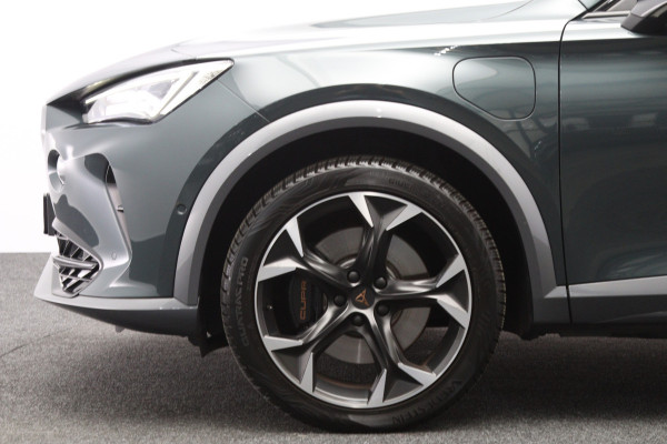 CUPRA Formentor 1.4 e-Hybrid 245 PK VZ Performance, Trekhaak, Panoramadak, Kuipstoelen, LED