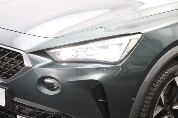CUPRA Formentor 1.4 e-Hybrid 245 PK VZ Performance, Trekhaak, Panoramadak, Kuipstoelen, LED