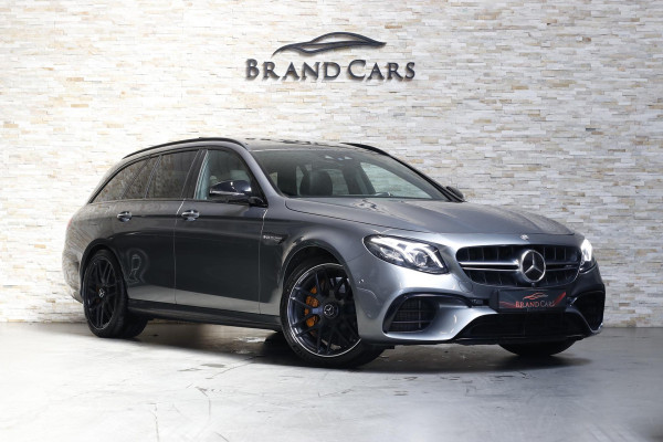Mercedes-Benz E-Klasse Estate AMG 63 S 4MATIC+ | KERAMISCHE REMMEN | HUD | PANO | STOELVERW + VENTILATIE | AIR BODY CONTROL | SOFT CLOSE | CARBON | VOL OPTIES!
