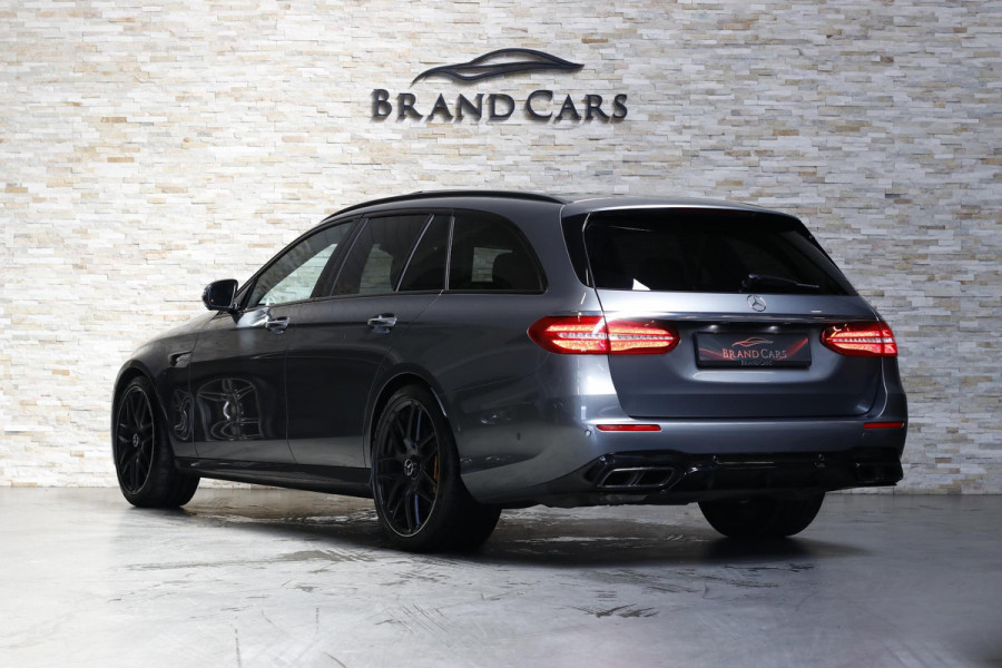 Mercedes-Benz E-Klasse Estate AMG 63 S 4MATIC+ | KERAMISCHE REMMEN | HUD | PANO | STOELVERW + VENTILATIE | AIR BODY CONTROL | SOFT CLOSE | CARBON | VOL OPTIES!