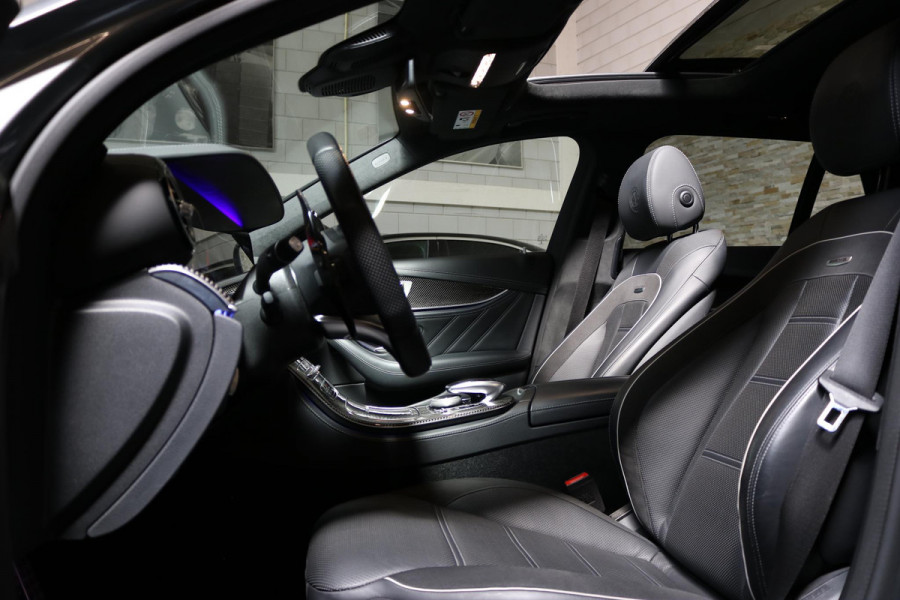 Mercedes-Benz E-Klasse Estate AMG 63 S 4MATIC+ | KERAMISCHE REMMEN | HUD | PANO | STOELVERW + VENTILATIE | AIR BODY CONTROL | SOFT CLOSE | CARBON | VOL OPTIES!