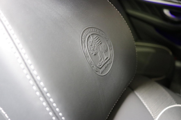 Mercedes-Benz E-Klasse Estate AMG 63 S 4MATIC+ | KERAMISCHE REMMEN | HUD | PANO | STOELVERW + VENTILATIE | AIR BODY CONTROL | SOFT CLOSE | CARBON | VOL OPTIES!
