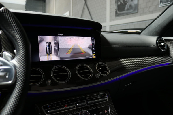 Mercedes-Benz E-Klasse Estate AMG 63 S 4MATIC+ | KERAMISCHE REMMEN | HUD | PANO | STOELVERW + VENTILATIE | AIR BODY CONTROL | SOFT CLOSE | CARBON | VOL OPTIES!