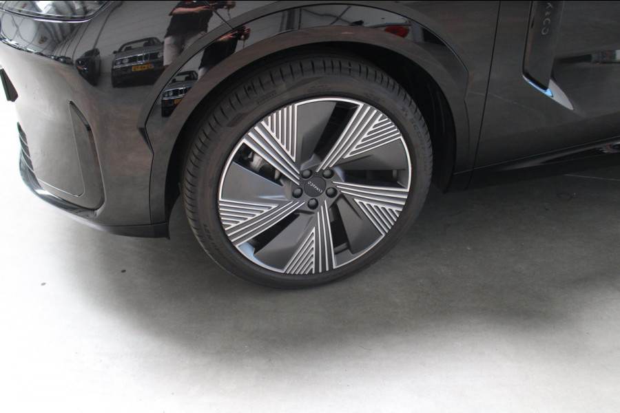 Lynk & Co 08 1.5 More Leer/Pano/Camera/NL auto/December 2025 Nieuwprijs 59995 euro