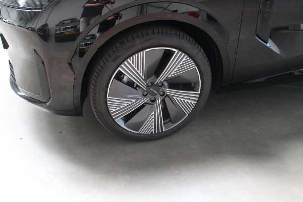 Lynk & Co 08 1.5 More Leer/Pano/Camera/NL auto/December 2025 Nieuwprijs 59995 euro