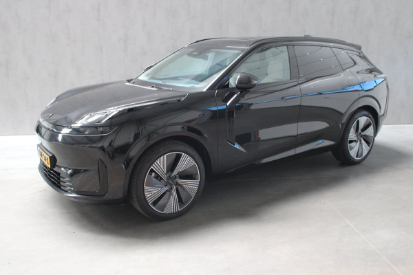 Lynk & Co 08 1.5 More Leer/Pano/Camera/NL auto/December 2025 Nieuwprijs 59995 euro