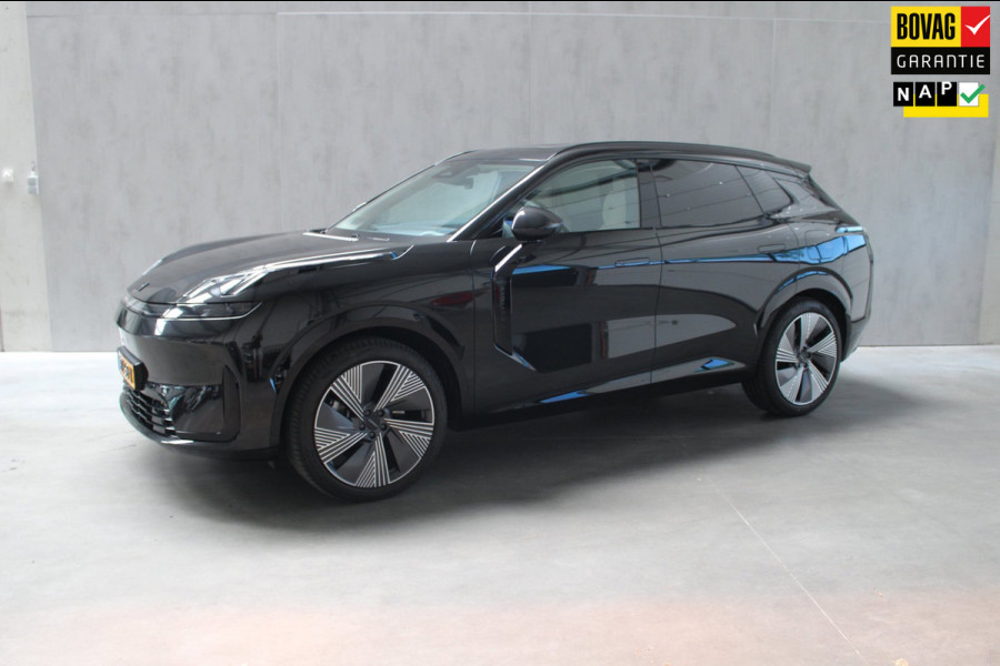 Lynk & Co 08 1.5 More Leer/Pano/Camera/NL auto/December 2025 Nieuwprijs 59995 euro