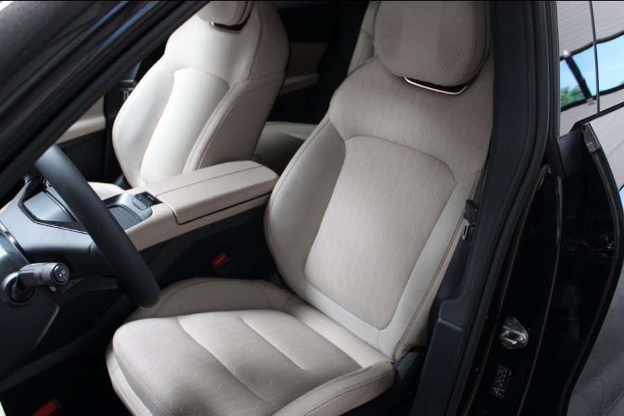 Lynk & Co 08 1.5 More Leer/Pano/Camera/NL auto/December 2025 Nieuwprijs 59995 euro
