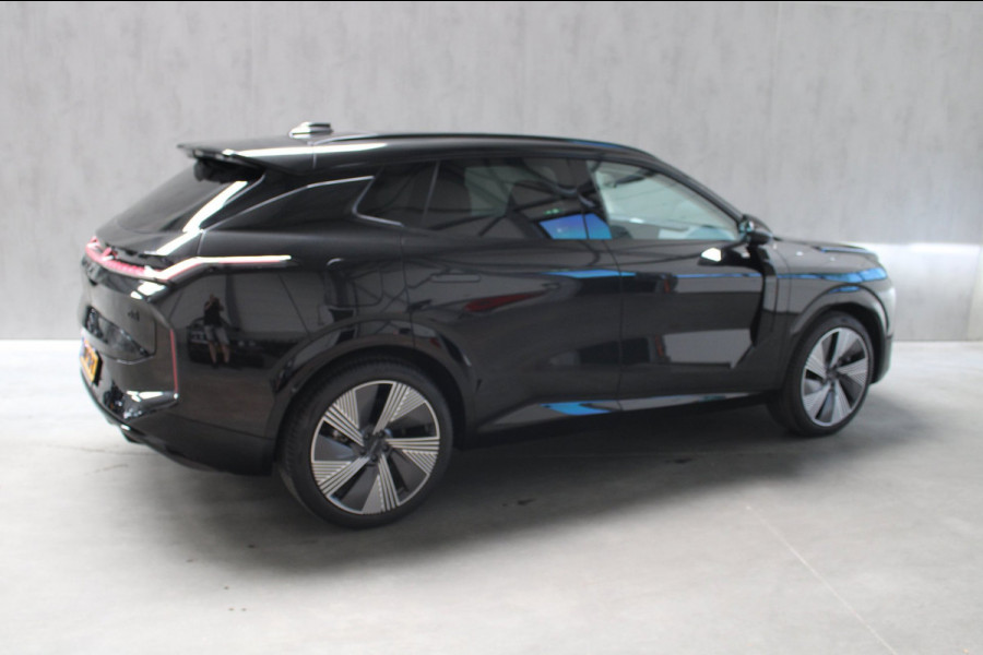 Lynk & Co 08 1.5 More Leer/Pano/Camera/NL auto/December 2025 Nieuwprijs 59995 euro