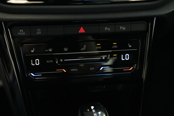 Volkswagen T-Roc 1.5 TSI R-Line Edition Cabriolet Camera PDC ACC IQ-light 24 Maanden garantie* (Vraag naar de voorwaarden)