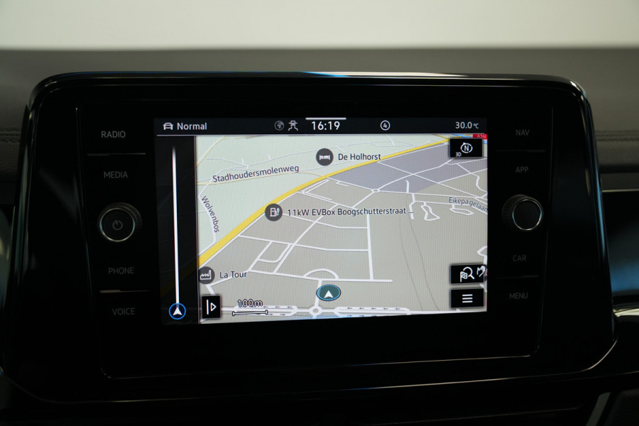 Volkswagen T-Roc 1.5 TSI R-Line Edition Cabriolet Camera PDC ACC IQ-light 24 Maanden garantie* (Vraag naar de voorwaarden)