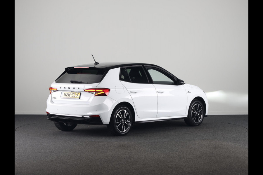 Škoda Fabia 1.0 TSI Monte Carlo 115 pk Automaat (DSG) | Verlengde garantie | Navigatie via App | Parkeersensoren | Achteruitrijcamera | Adaptieve cruise control | Stoelverwarming |