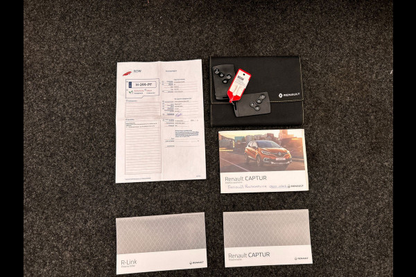 Renault Captur 1.3 TCe Intens Automaat | Dealer onderhouden | Navigatie | Camera | Climate-control | Cruise |